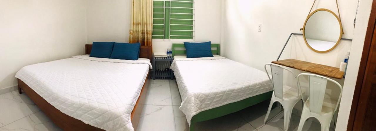 Nha Khach Ken Hotell Cà Mau Exteriör bild