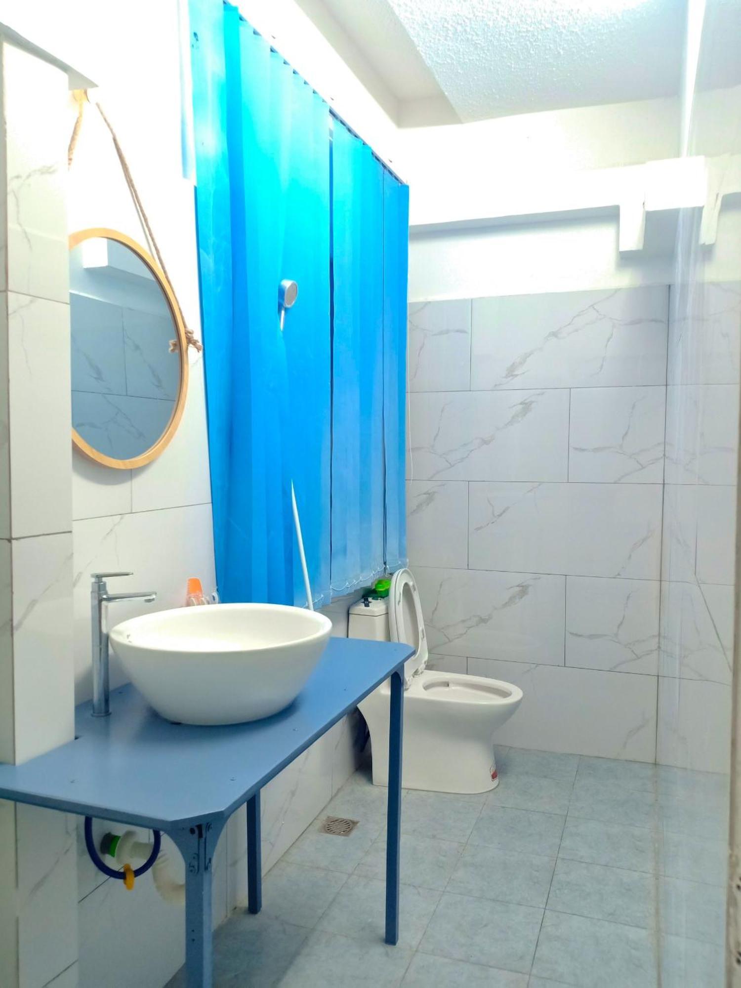 Nha Khach Ken Hotell Cà Mau Exteriör bild